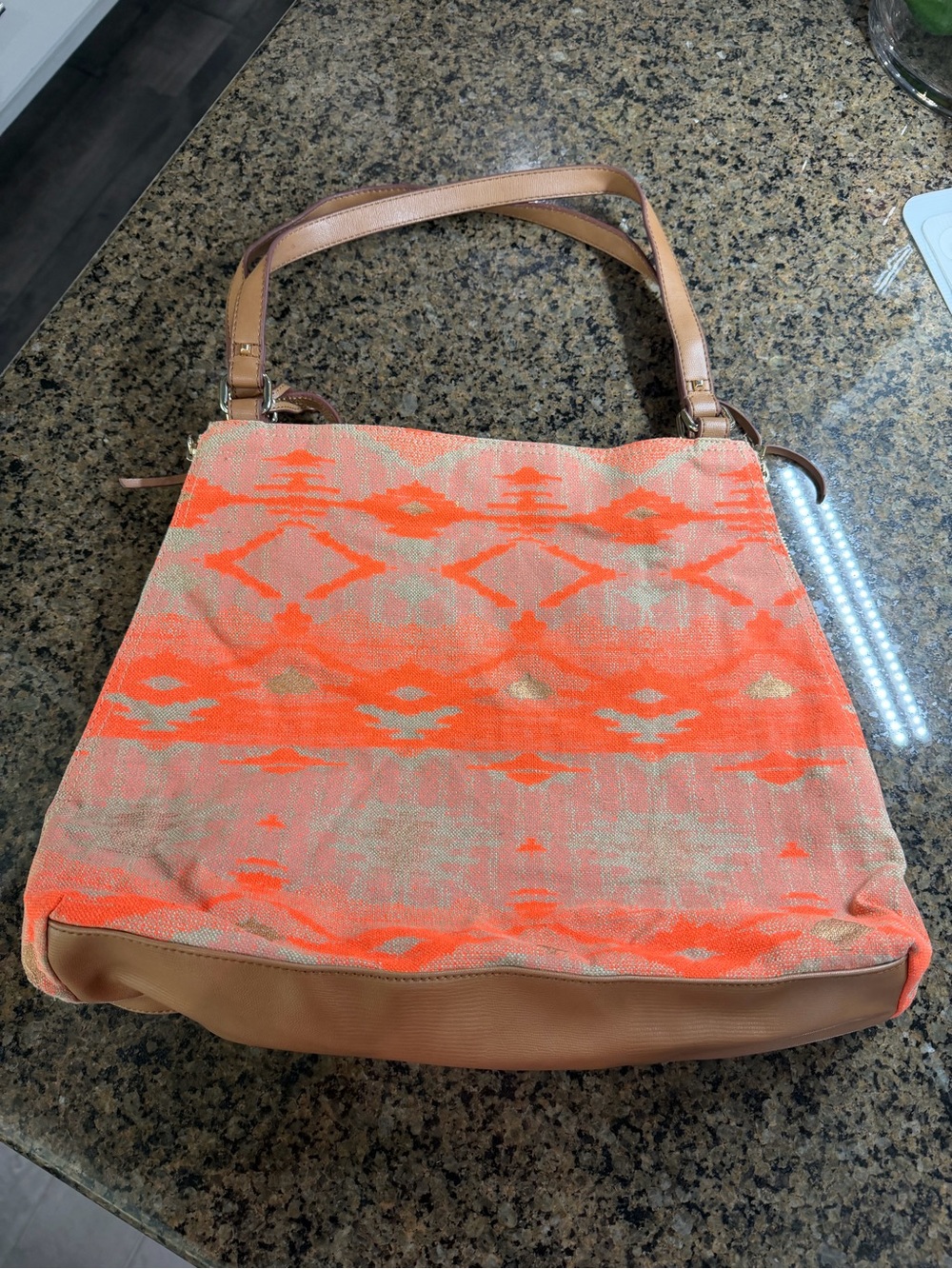 Stella & Dot The Switch Expandable Tote Bag Aztec Coral Ikat Canvas